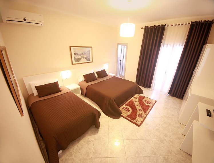Image, Hotel Nika, Kavaje