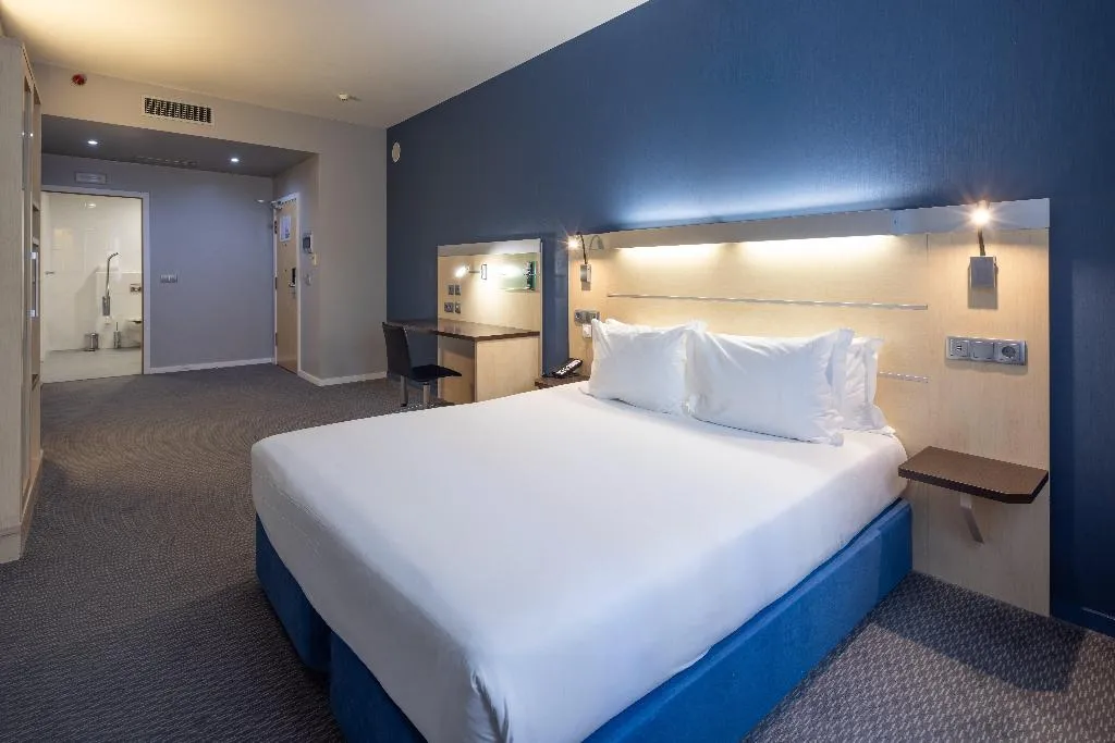 DOUBLE Accessible Room, Holiday Inn Express Porto Exponor, Porto