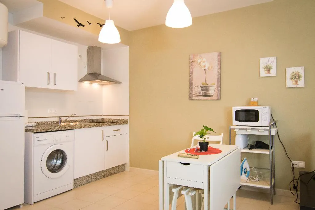 STUDIO BASIC Room, Holidays2Malaga Studios Mena, Costa Del Sol