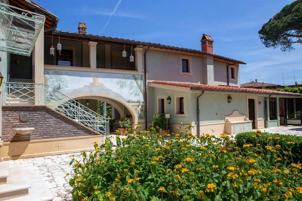 General view, Relais Sassa Al Sole, Florence