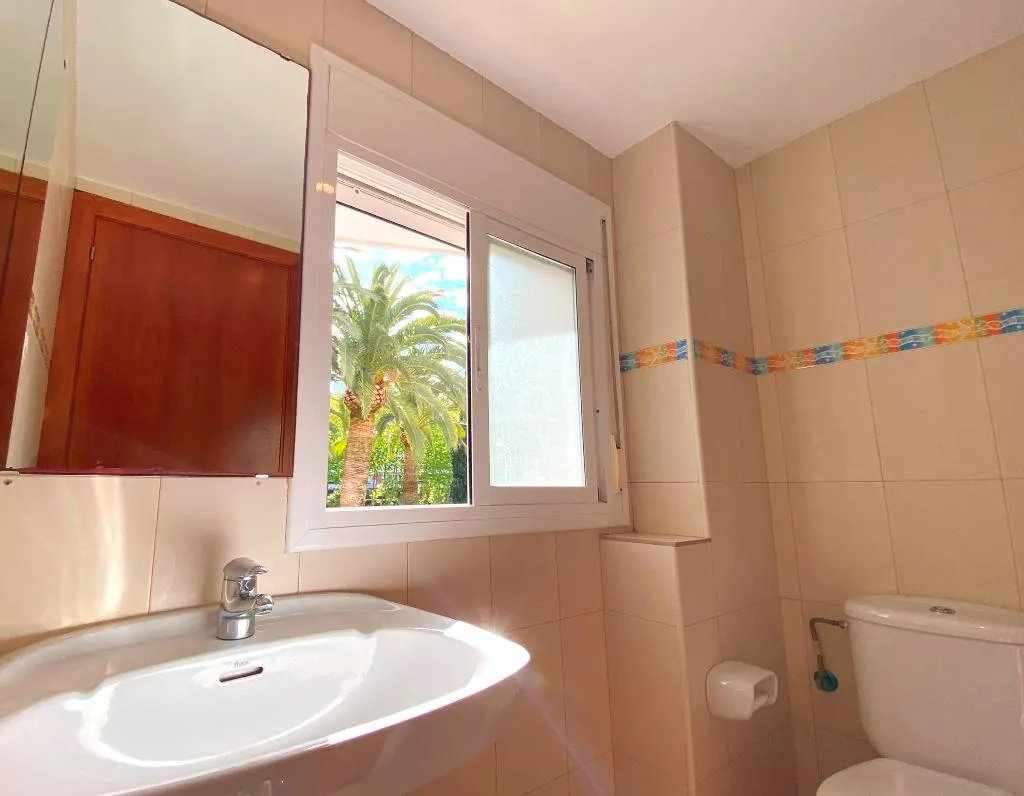 STUDIO CAPACITY 3 Room, Corcega, Costa Dorada