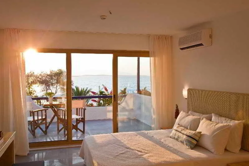 Room, Ceshme Plus, Izmir