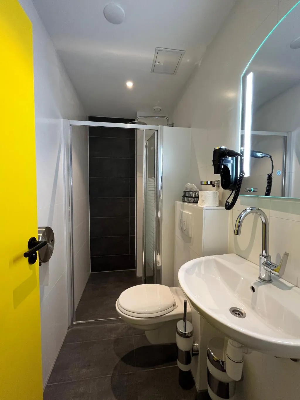 TRIPLE STANDARD Room, Heart Of Amsterdam, Amsterdam