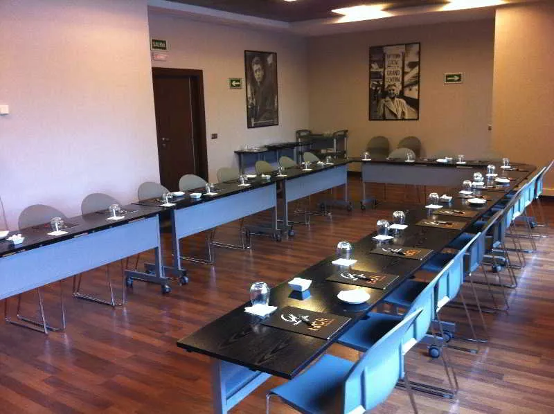 Conferences, Tach Madrid Airport, Madrid