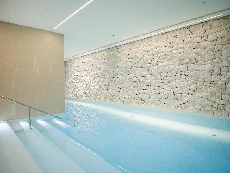 Sports and Entertainment, Hotel Kompas, Dubrovnik