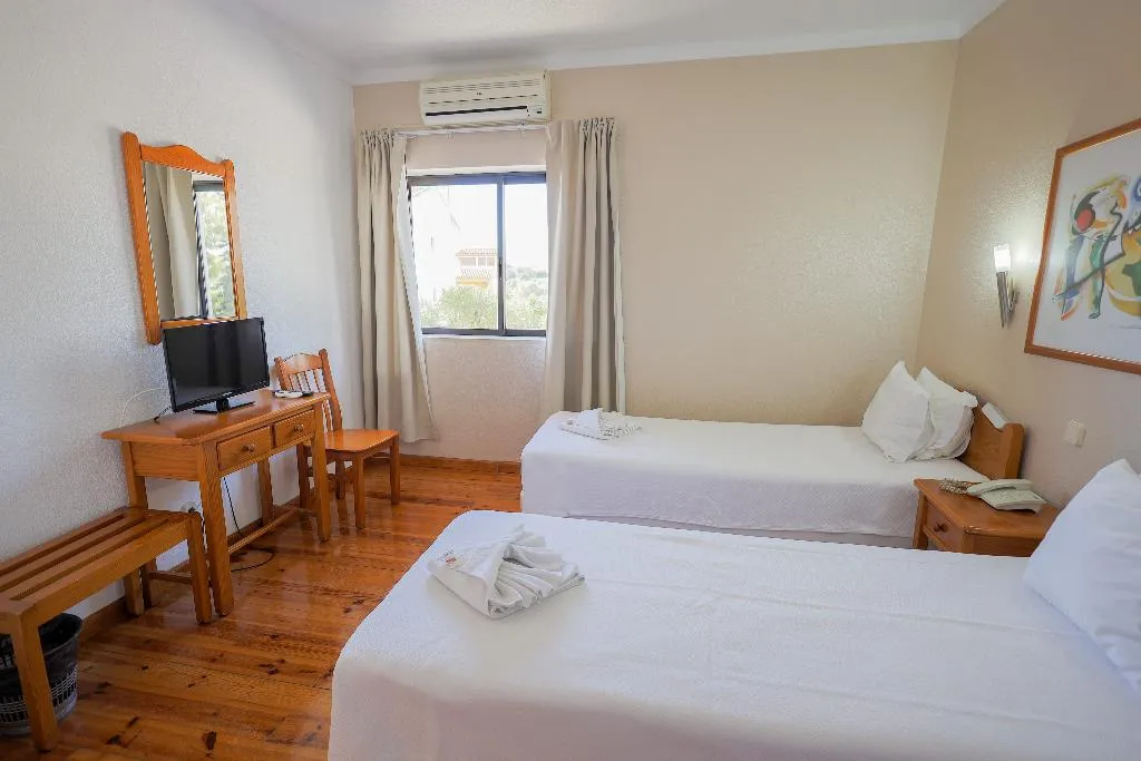 TWIN ECONOMY Room, Portimao Center Hotel by Umbral, Algarve