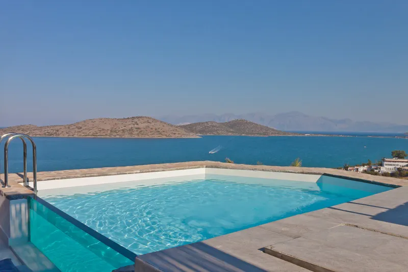 JUNIOR SUITE DELUXE WITH PRIVATE POOL Room, Royal Marmin Bay Boutique & Art Hotel, Crete