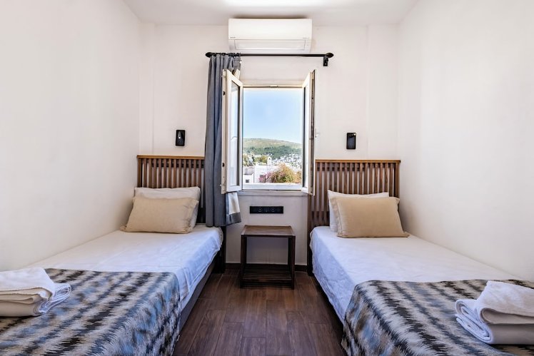 Costa Viva Bodrum, Bodrum