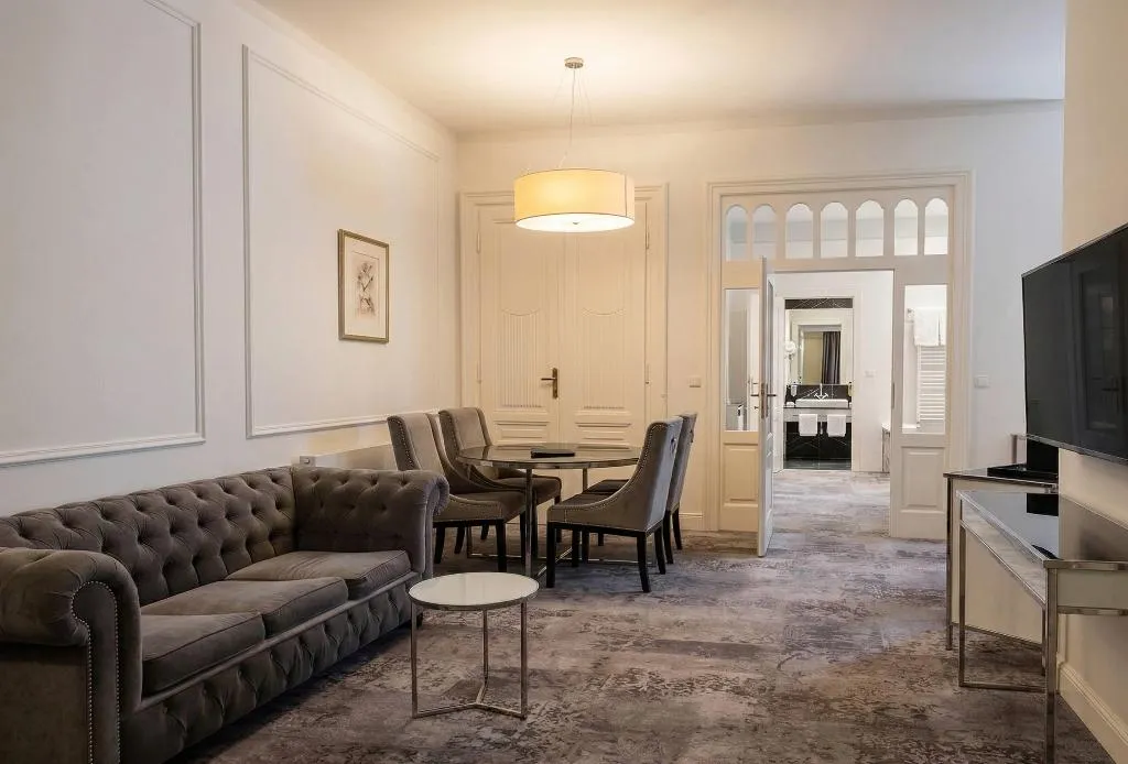 SUITE DELUXE Room, Wyndham Grand Krakow Old Town, Krakow