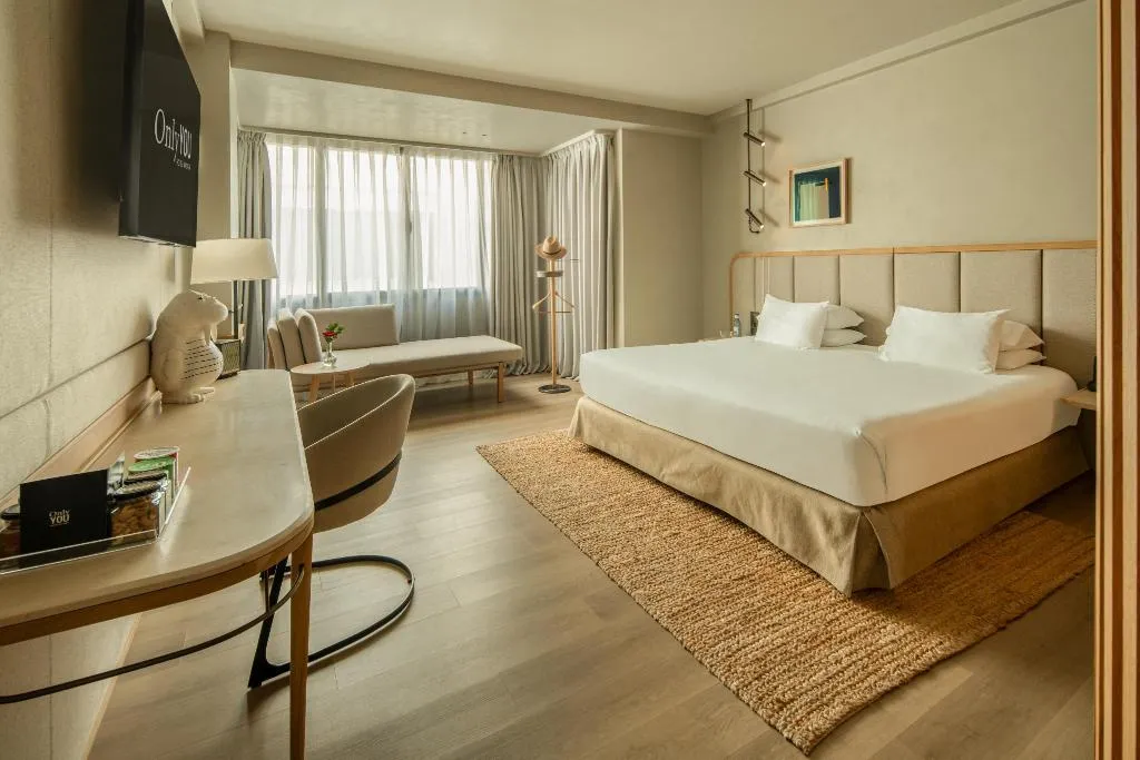 DOUBLE SINGLE USE DELUXE Room, Only YOU Hotel Málaga, Costa Del Sol