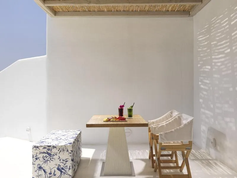 DOUBLE SUPERIOR SEA VIEW Room, Katikies Mykonos - The Leading Hotels Of The World, Mykonos