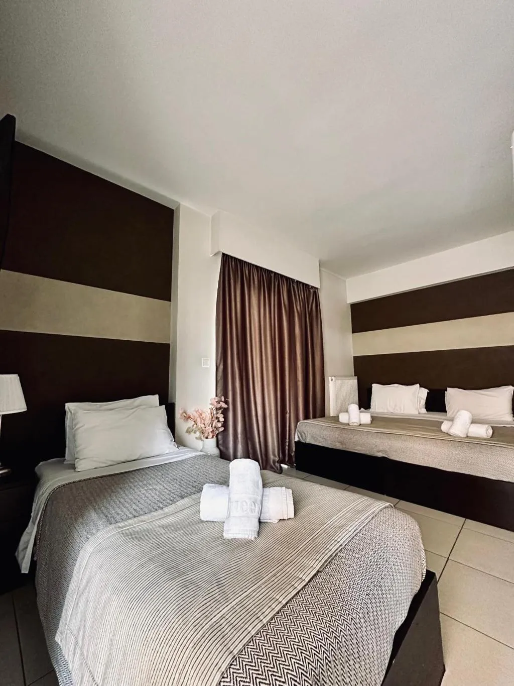 APARTMENT DELUXE Room, Mc Queen, Athens