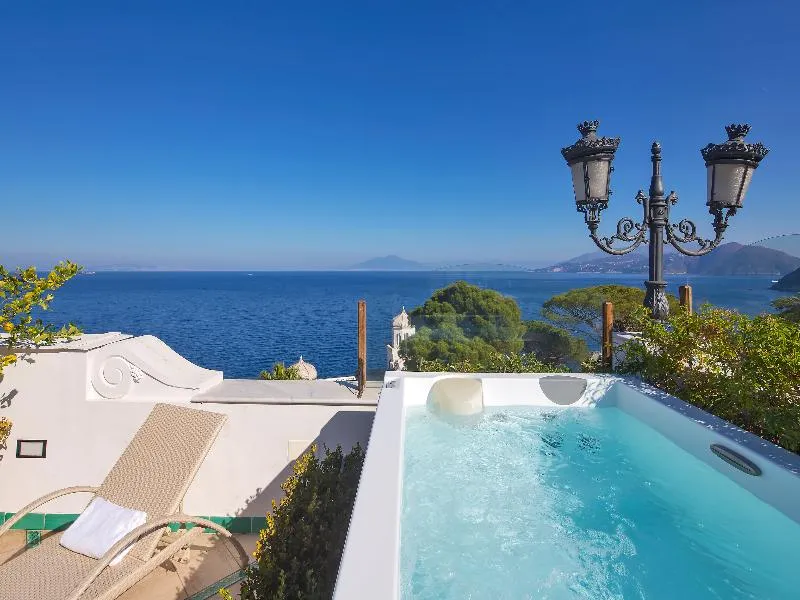 Terrace, Luxury Villa Excelsior Parco, Naples