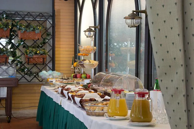 Restaurant, Culture Hotel Villa Capodimonte, Naples