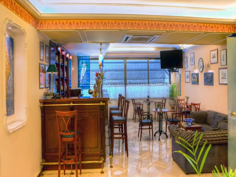 Bar, Nicola, Athens