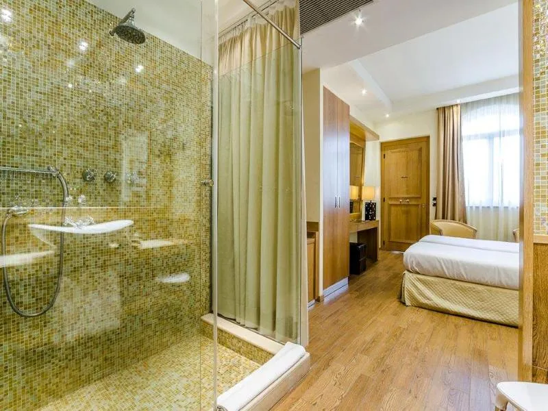 TWIN STANDARD Room, Silver, Milan