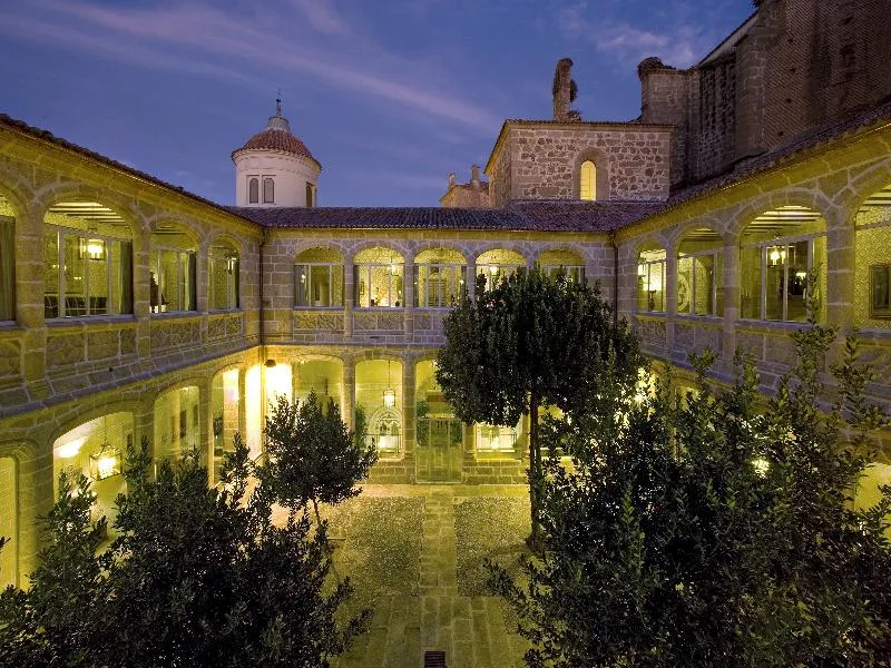 General view, Parador de Plasencia, Madrid