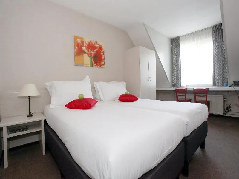 Room, Alp de Veenen Hotel, Amsterdam