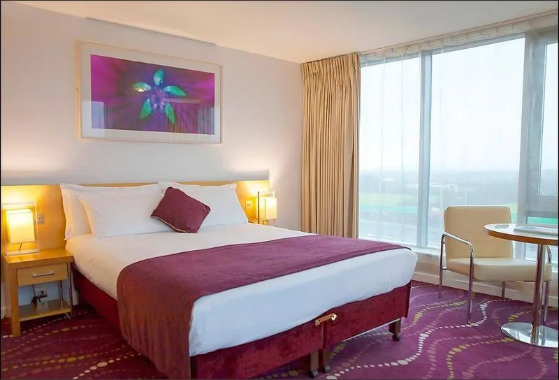 DOUBLE STANDARD Room, Louis Fitzgerald Hotel, Dublin