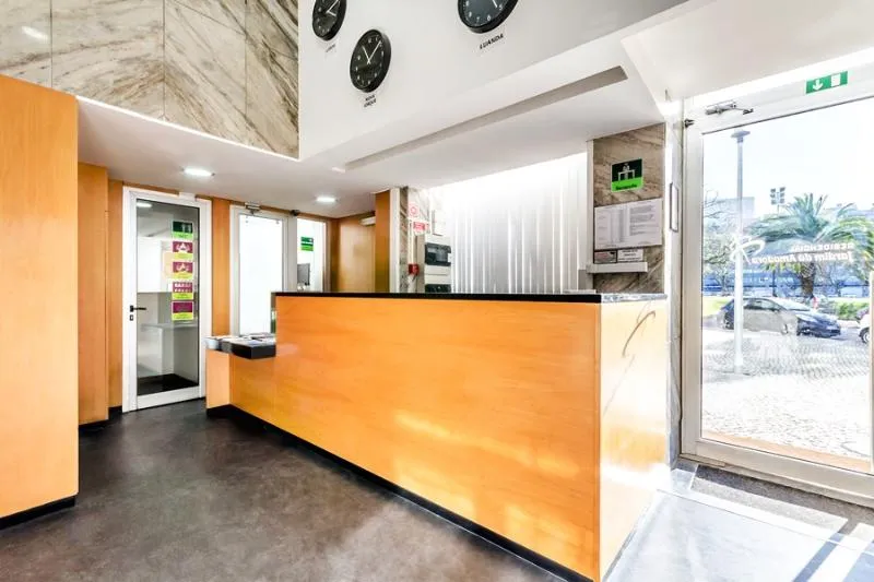 Lobby, Jardim da Amadora, Lisbon