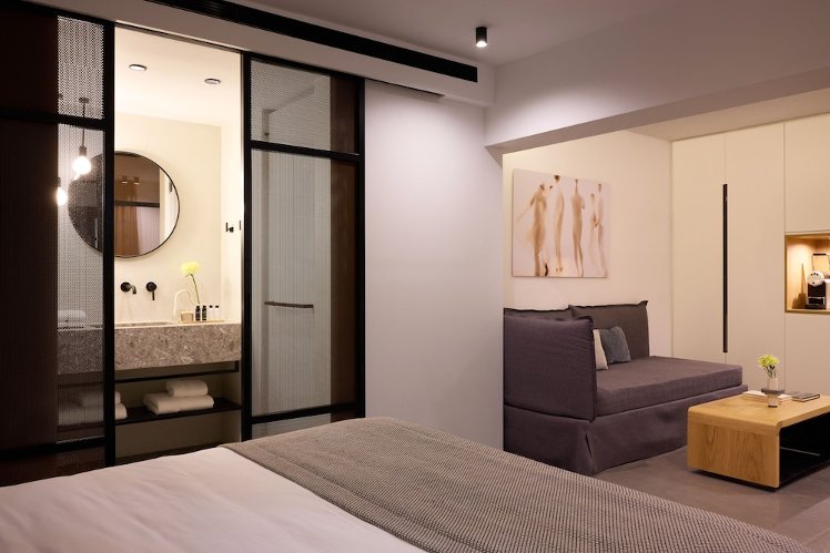 Innathens Hotel, Athens