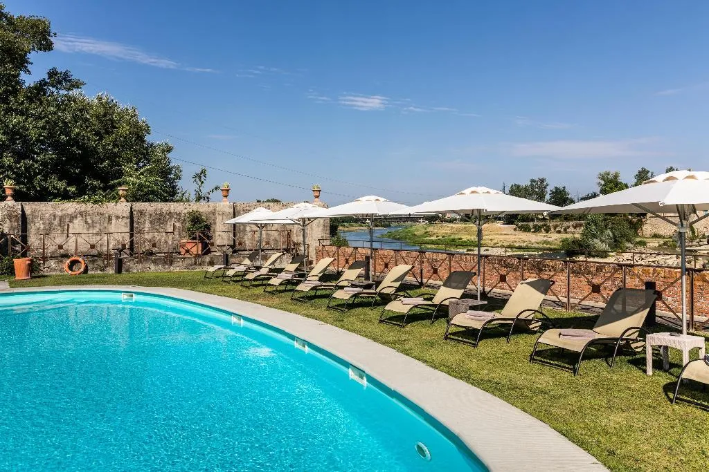 Pool, Hotel Mulino di Firenze, WorldHotels Crafted, Florence