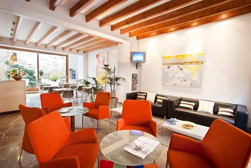Lobby, L'Hostal, Majorca