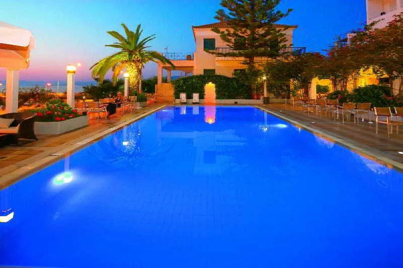 Pool, Kyparissia Beach, Athens