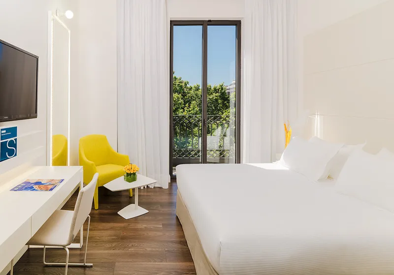 DOUBLE WITH VIEWS Room, H10 Urquinaona Plaza, Barcelona