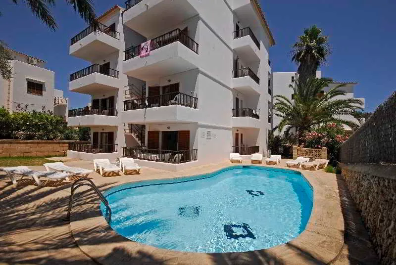 Pool, Casas de Cala Ferrera, Majorca