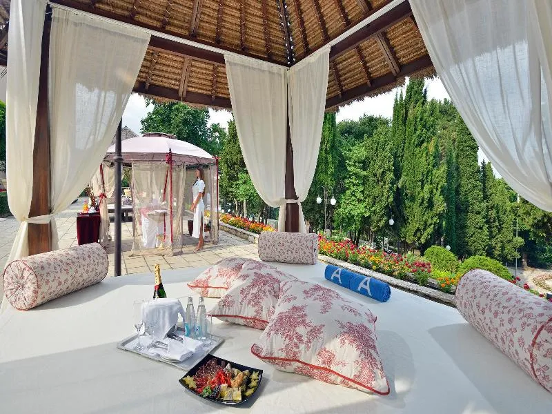 Pool, Melia Grand Hermitage, Varna