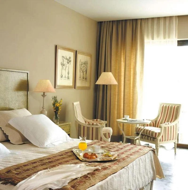 Double or Twin DELUXE SEA VIEW Room, Asia Gardens Hotel & Thai Spa, a Royal Hideaway Ho, Costa Blanca