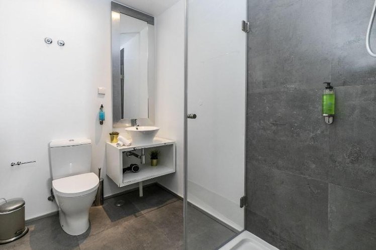 Room, Gloria Suites By Lx Way, Lisbon
