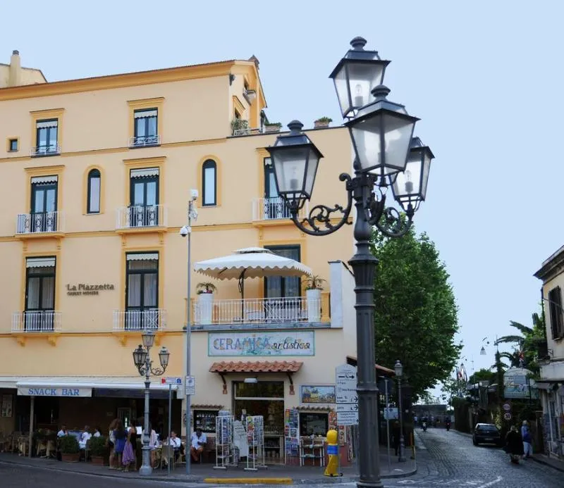 General view, La Piazzetta Sorrento, Naples