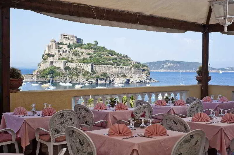 Restaurant, Giardino delle Ninfe e la Fenice, Naples