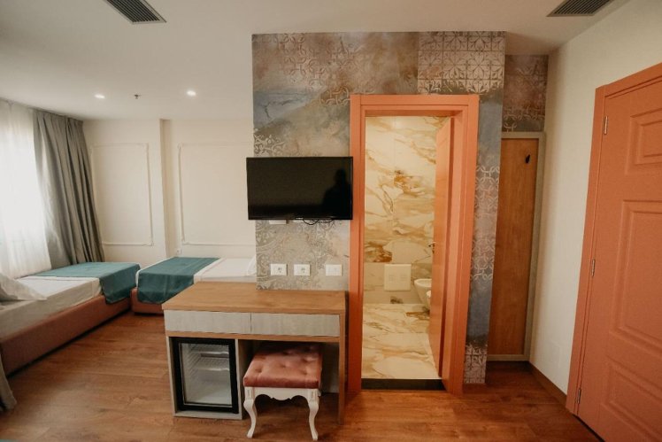Martiness Hotel, Durres