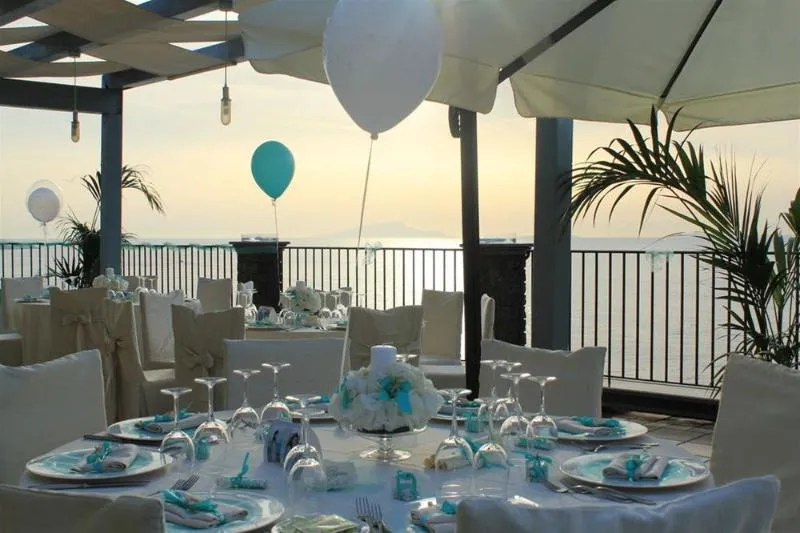 Restaurant, HR - Hotel & SPA, Naples