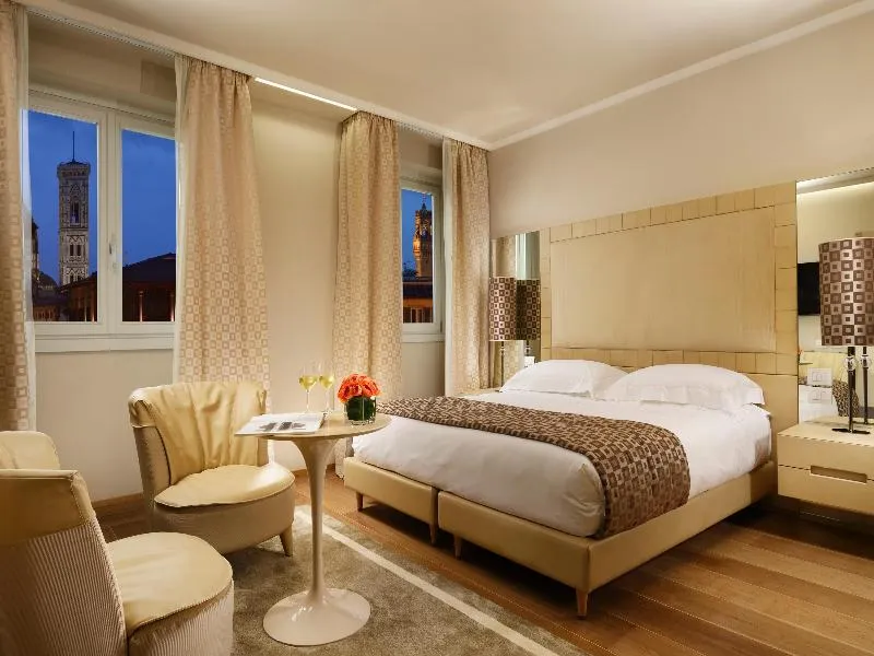 DOUBLE DELUXE Room, Grand Hotel Minerva, Florence