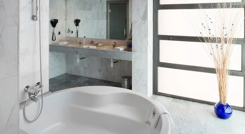 DOUBLE PREMIUM Room, Catalonia Gran Hotel Verdi, Barcelona