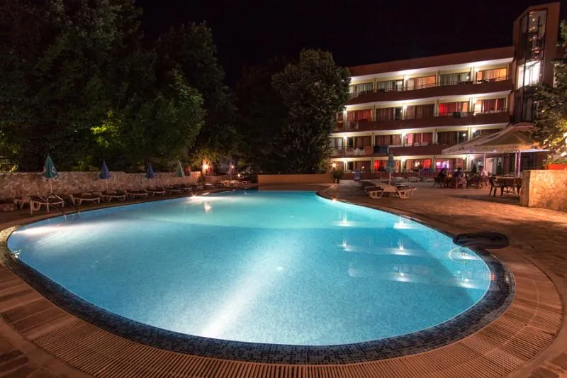 Pool, Kamchia Park, Varna
