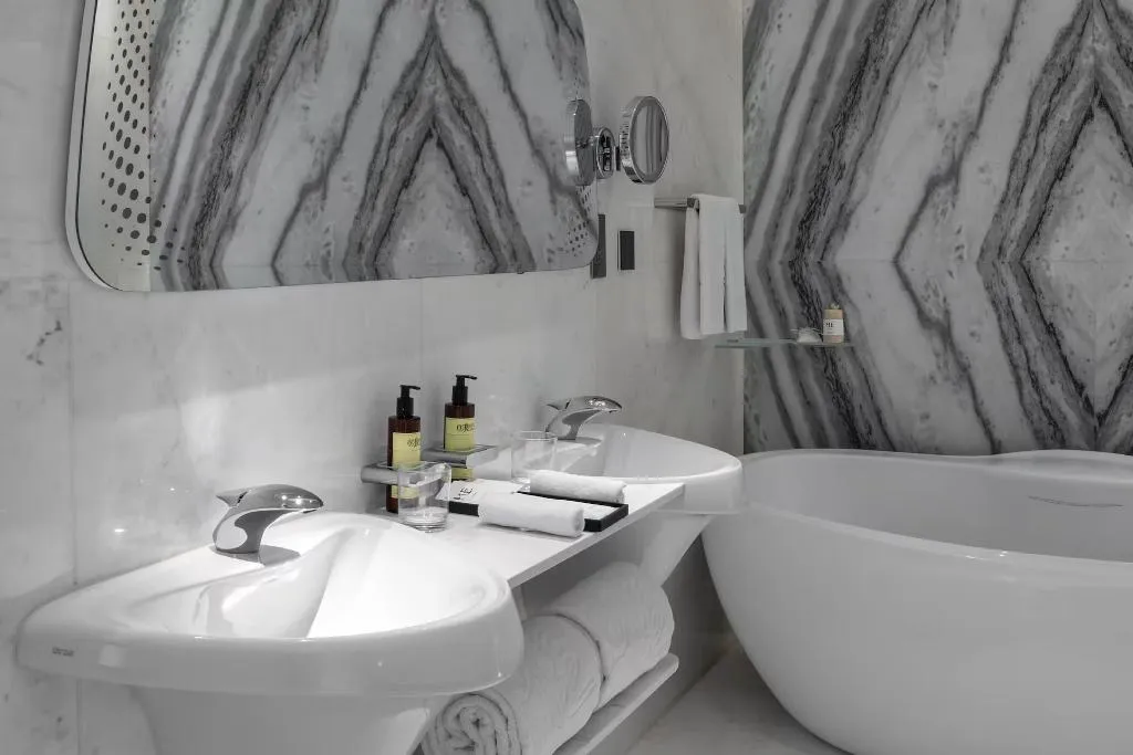 APARTMENT CITY VIEW Room, Me Dubai Residences By Melia, Dubai