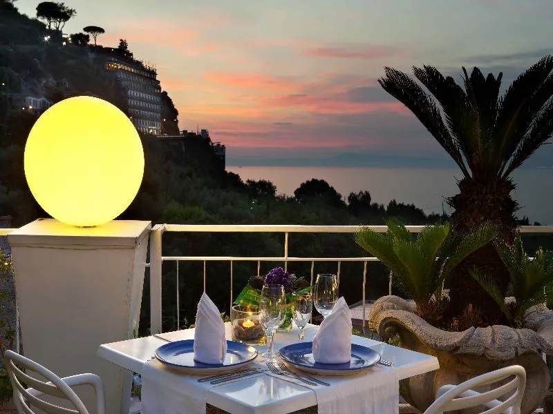 Terrace, Rivage Hotel, Naples