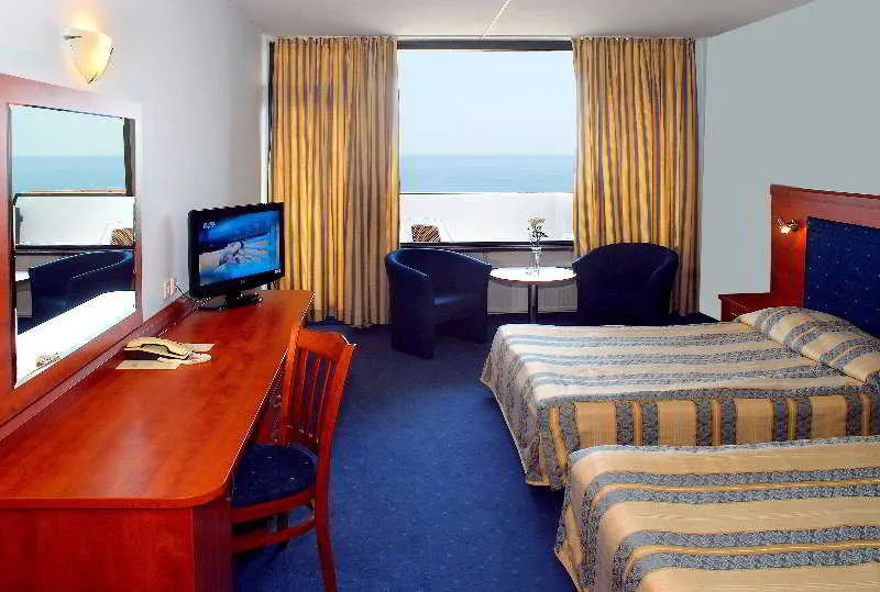 Room, Grand Hotel Varna, Varna