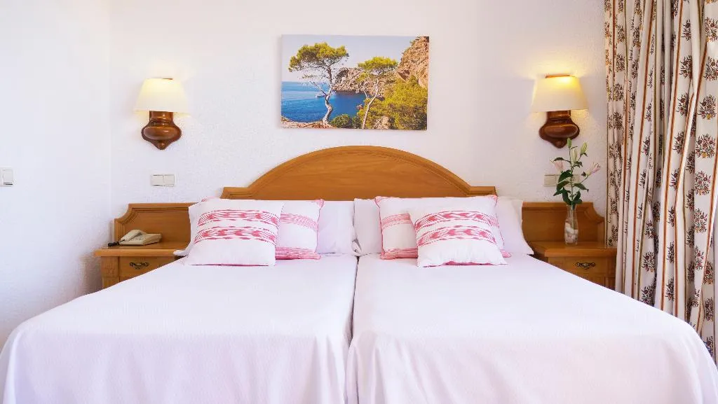 DOUBLE SINGLE USE STANDARD Room, Valentin Reina Paguera - Adults only, Majorca