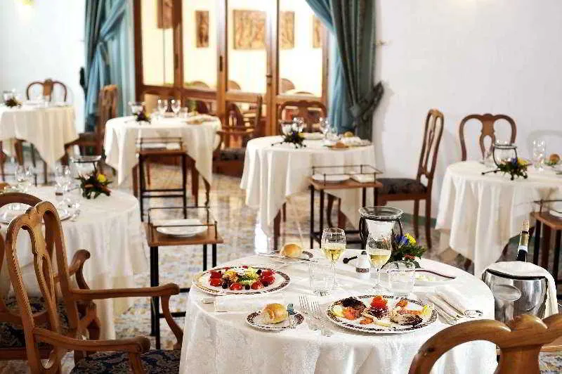 Restaurant, La Reginella Resort & Thermal Spa, Naples