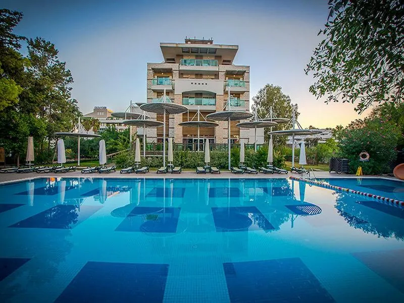 Pool, Oleander, Antalya