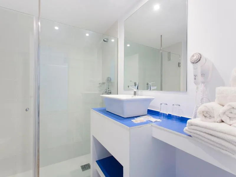 Double or Twin STANDARD Room, Guya Wave, Majorca