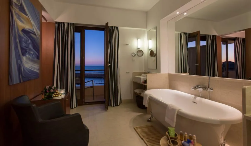 JUNIOR SUITE SEA VIEW Room, Porto Veneziano, Crete