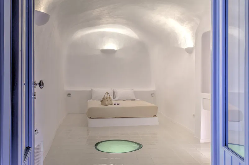 Room, Luna Santorini Suites, Santorini