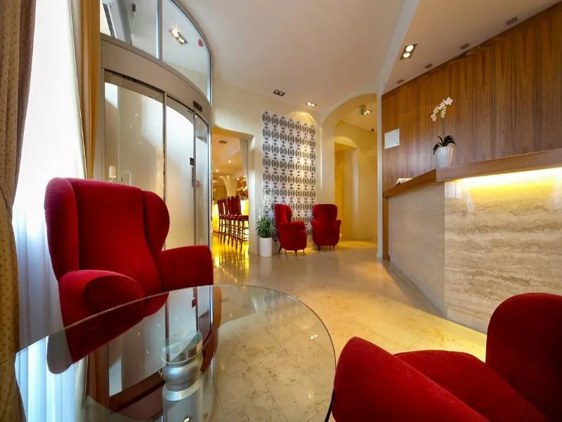 Lobby, Hotel Opera, Riga